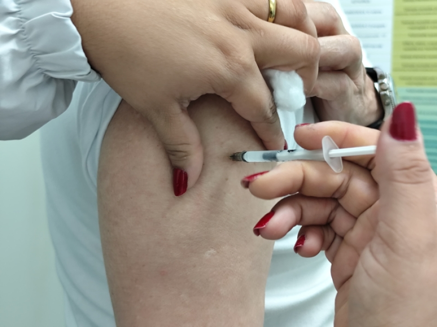 Mais de 300 pessoas são imunizadas no Dia D de vacinação contra a gripe em Votorantim